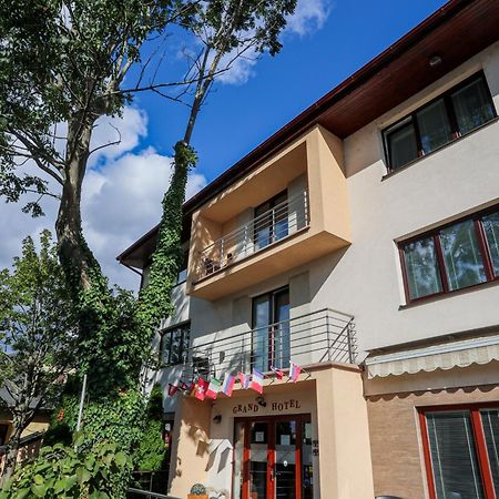 Grand Hotel Senica, Garni מראה חיצוני תמונה